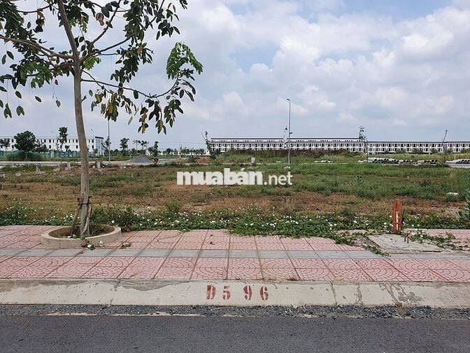 Đất nền dự án 100m vuông đẹp, Long An sát mép TPHCM