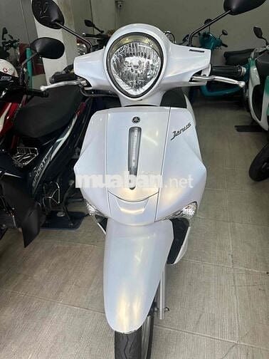 Janus 2022 Trắng ngọc trai. odo 15.000. BSTP 1 chủ