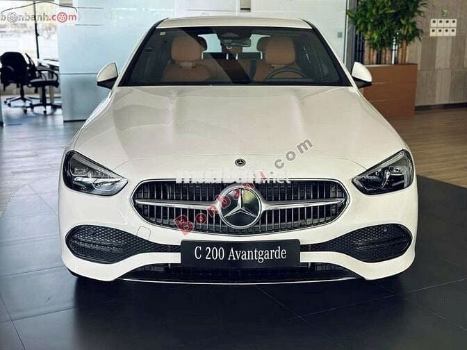 Mercedes Benz C200 Avantgarde 2025