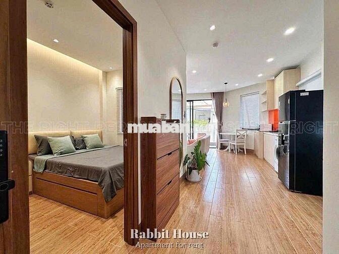 CHO THUÊ CĂN HỘ 1PN BAN CÔNG CAO CẤP NGAY ĐIỆN BIÊN PHỦ GIÁ RẺ T10/25