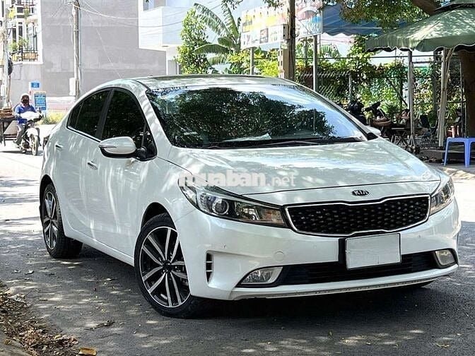 Kia Cerato 2016 1.6 AT