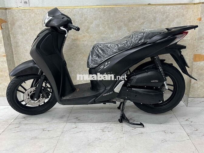 SH 150 khoa ga đời 2016 đen mù 43E1-597.63