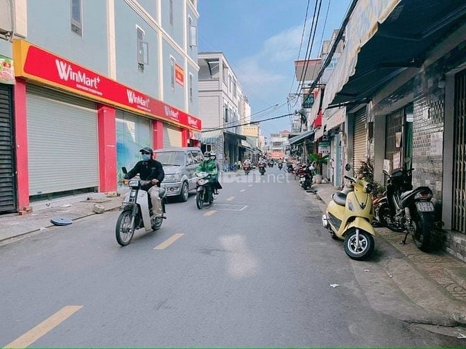 Bán nhà 4,25m x 12m - 2 Tầng 3PN- trục hẻm 685 Xô Viết Nghệ Tĩnh