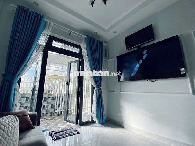 Cho thuê nhà nguyên căn đường ô tô Nam Hồ phường 11 đà lạt giá 12tr