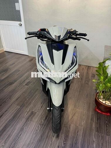 Honda Vario 125 date 2023 Xám Xi măng Bs Sài Gòn