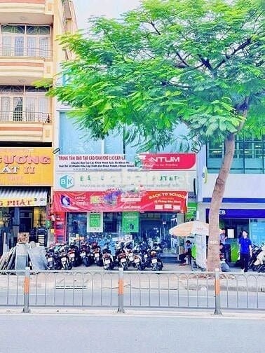 💥 Siêu vị trí ! MT Lý Thường Kiệt – 8x18m, trệt lầu, giá tốt 75 triệu