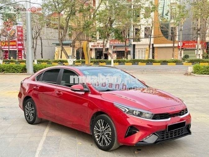 Kia K3 Luxury 1.6 AT 2023