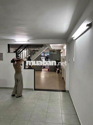 Cho thuê mặt bằng Nguyễn Văn Công, Phường 3, gò vấp 4x18m