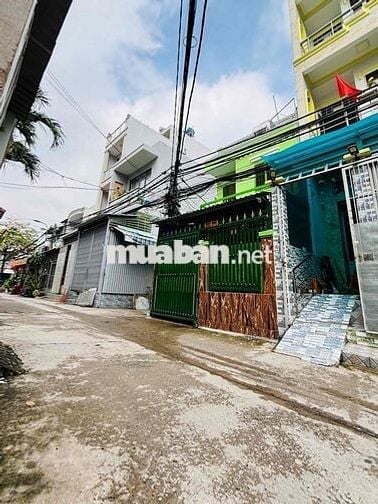 bán nhà 2 mặt tiền hẽm lớn chinh chủ kêu bán