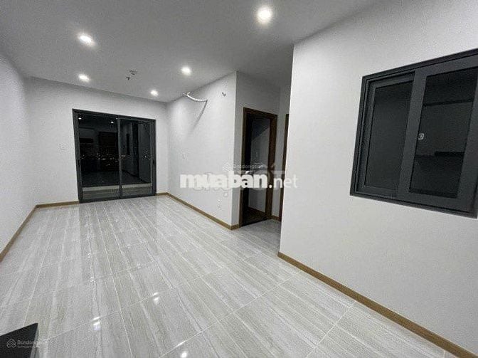 Cho thuê căn 2pn, 2wc tháp Sapphire -  Bcons City