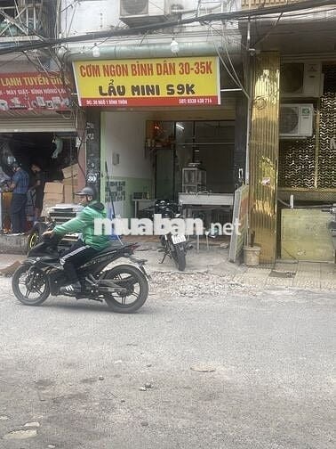 Sang nhượng mặt bằng quán cơm 60tr + 1 tháng cọc + 1 tháng tiền nhà
