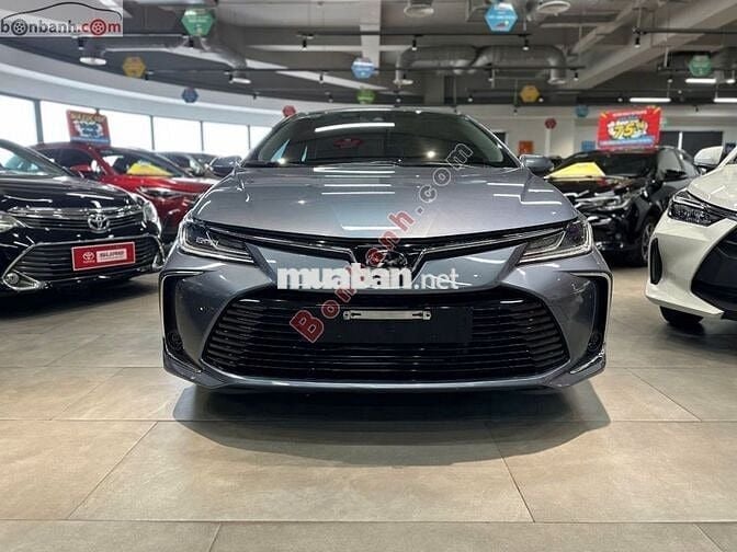 Toyota Corolla altis 1.8V 2022 - 665 Triệu