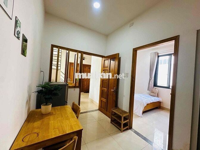 Chính chủ còn phòng cho thuê ngay Cầu Bình Lợi