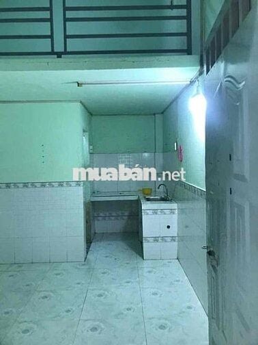 Cho thuê phòng 18M2 tại Quốc Lộ 13 cũ