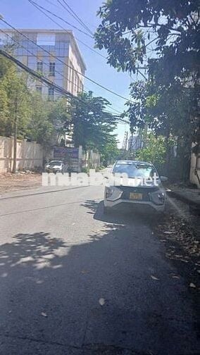 Hẻm 10m - Lê Thị Riêng - Ngay UBND Quận - Ngang 5m - 95m2 - Giá 7,6 tỷ