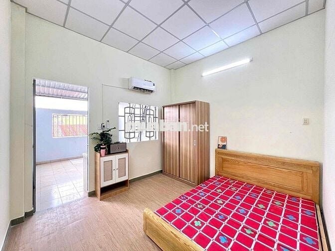 CĂN HỘ BAN CÔNG – TÁCH BẾP RIÊNG – FULL NỘI THẤT