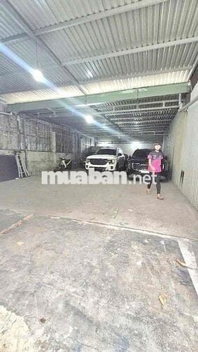 Kho Xưởng Điện 3Pha 8 x 17m (Trống Suốt) Hẻm Xe Tải. Lê Văn Quới