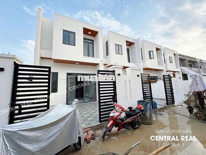 Nhà mới hoàn thiện tại Vĩnh Cửu – cách trung tâm Biên Hòa chỉ 10 phút