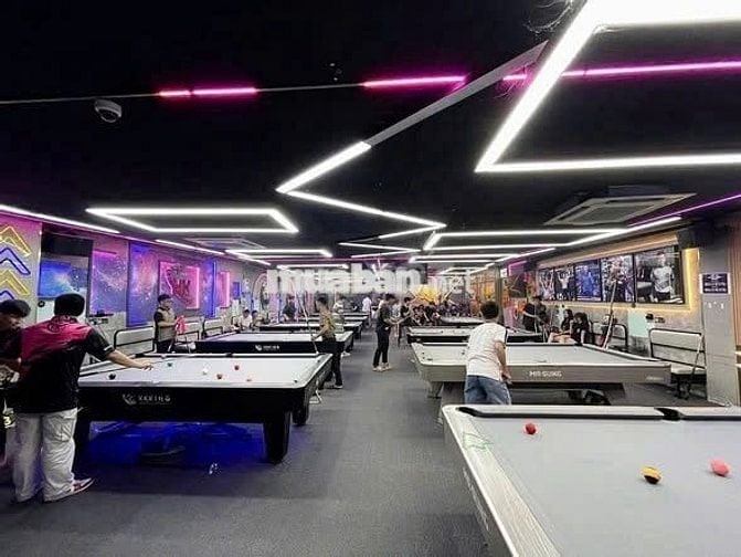 SANG NHƯỢNG CLB BILLIARDS CAO CẤP – HK BILLIARDS CENTER (QUẬN 10)