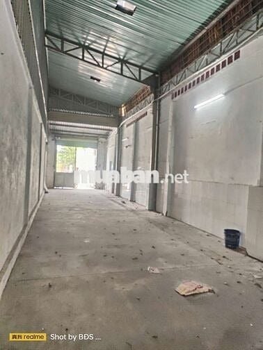 Cho thuê kho mặt tiền 150m 15tr/tháng