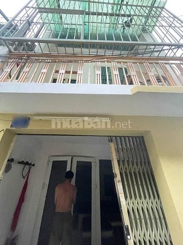 Bán nhà 3 tầng sát mặt tiền Trường Chinh, 40m2, sát hẻm xe tải, 3.5tỷ 