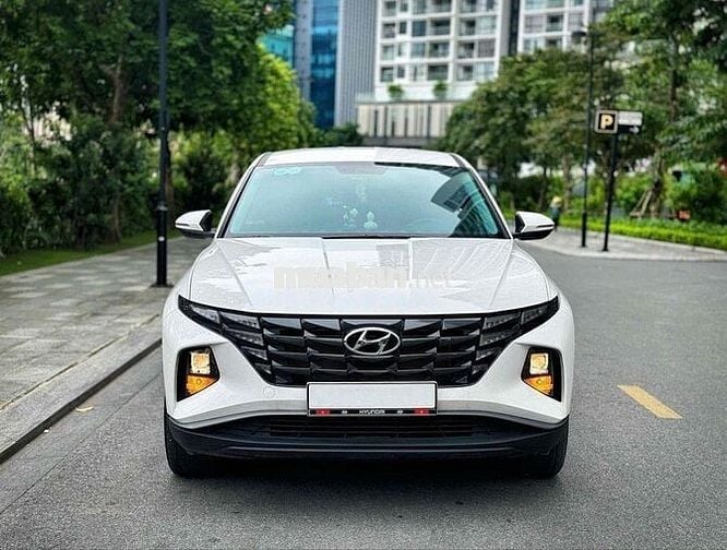 Hyundai Tucson 2023 2.0 AT Tiêu chuẩn - 9000 km