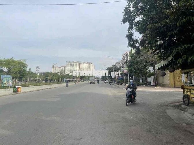 bán Lô đất biệt thự 10 x 20 vuông vức . kdc vĩnh Lộc bình tân tphcm