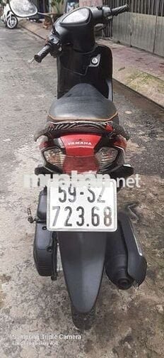 Xe máy Yamaha Mio màu đỏ đen, sản xuất 2008