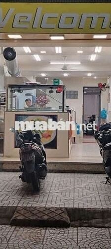 Nha cho thue mat tien  .Hoang Dieu p9 Q4