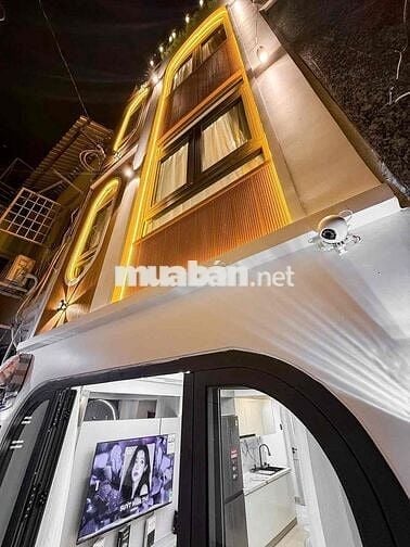NHÀ ĐẸP QUẬN 3 , 4 TẦNG BTCT, FULL NỘI THẤT