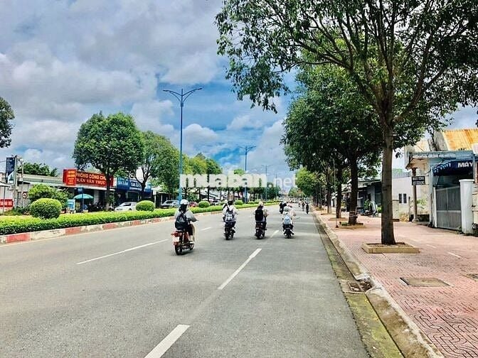 GÓC 2 MẶT TỈNH LỘ 44A VÕ THỊ SÁU - ĐẤT ĐỎ -240M2