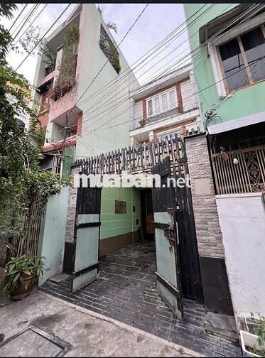 Cho thuê nhà mặt tiền đường Phú Hòa Thọ, dt 4x18 trệt lửng 2 lầu