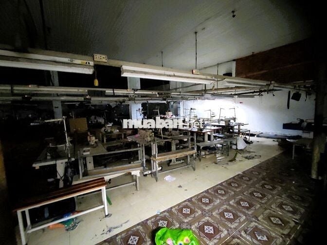 cho thuê kho xưởng 770m² p.Linh Trung, điện 3 pha, xe tải vào tận nơi