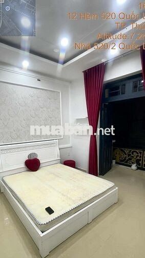 Phòng trọ 20m2 trong Khu Dân cư Hồng Đào,Thủ Đức, gần Vạn Phúc City
