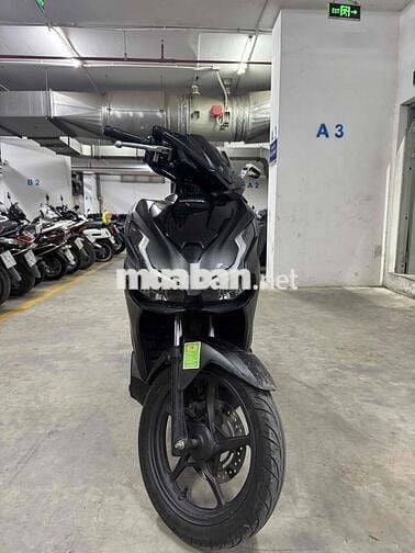 AB 125 đen nhám