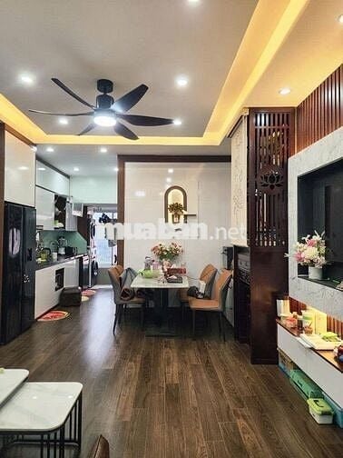 Chính chủ bán CH ĐN B 164 Khuất Duy Tiến,82m2,3N,2WC, giá 8.5 tỷ