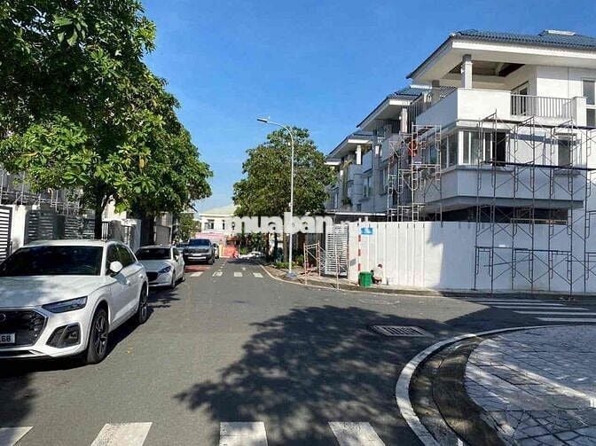 Bán nhà Lẩu  tại KDC Văn Hoa Villas - Gần CoopMart, VinCom Biên Hoà