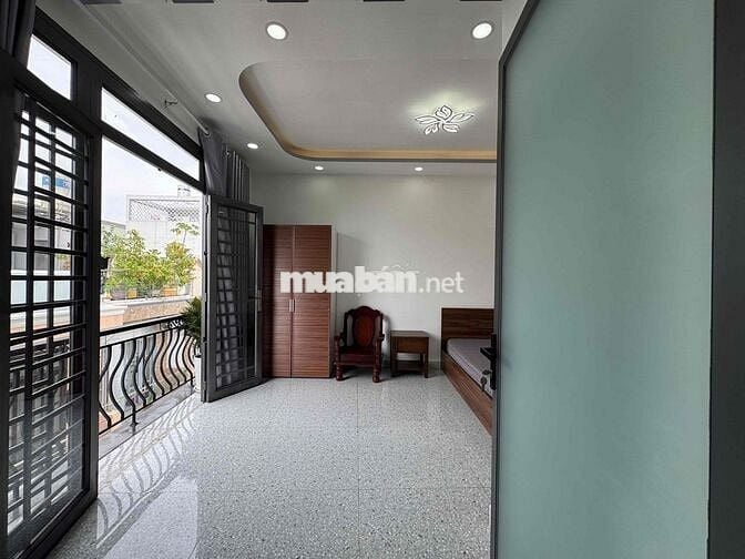 Studio Ban Công Full Nội Thất Siêu Thoáng Ngay Chùa Thiên Long