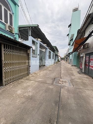 Bán đất tặng nhà, 5❌30, nhà C4, 🚗 ngủ nhà, Lê Văn Lương, Nhà Bè