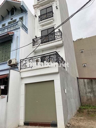 NHÀ MẶT PHỐ MỚI TOANH - GA RA Ô TÔ - THANG MÁY - KINH DOANH