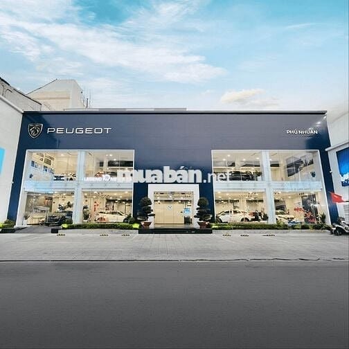 Mặt bằng kinh doanh Mặt Tiền 18m mặt phố Nguyễn Văn Cừ - Long Biên