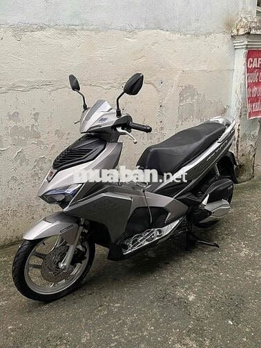 Honda Airblade 2016 chính chủ xe đẹp lắm