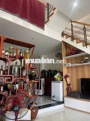 nhà 1 trệt 1 lầu đối diện công viên văn tiến dũng nam cẩm lệ