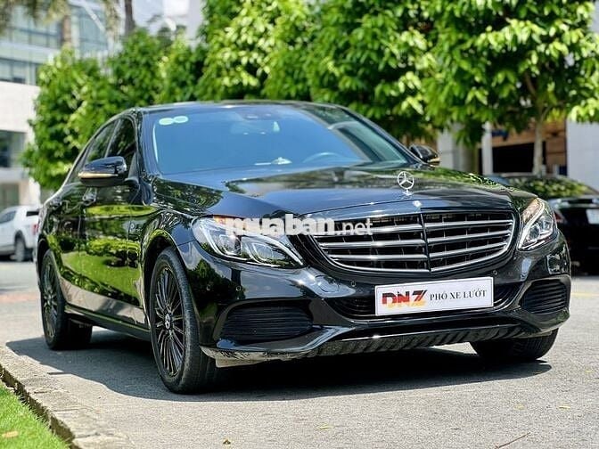 ❤️ Mercedes C250 Exclusive - Black Edition