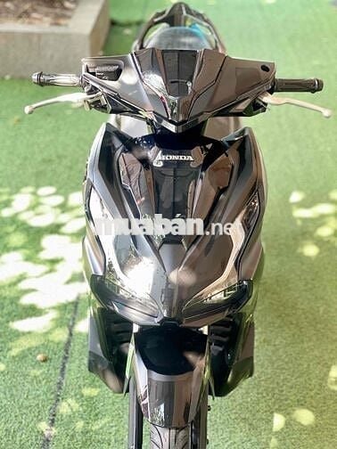 Cần bán airblade lướt