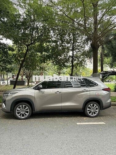Toyota Innova Cross 2025 - 6000 km