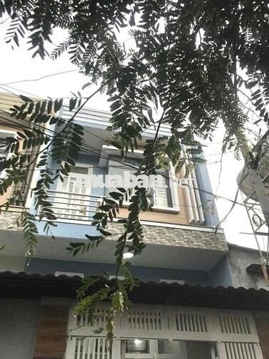 Bán nhà thiết kế đẹp có: 3pn nằm bên Nhà Thờ Dĩ An - Dĩ An