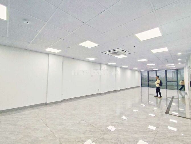 Cho thuê văn phòng 110m², tại văn quán, hà đông