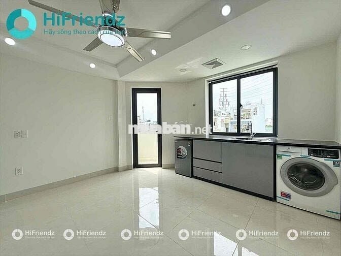 CHO THUÊ STUDIO BAN CÔNG MỚI 100% NGAY PHẠM VĂN ĐỒNG, GẦN CHỢ BÀ CHIỂU