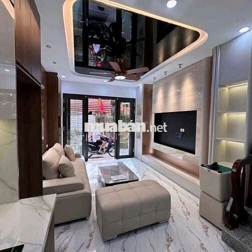 Hồ Tùng Mậu - 36m2 nở hậu - 5 tầng đẹp lung linh giữa phố chỉ 8 tỷ